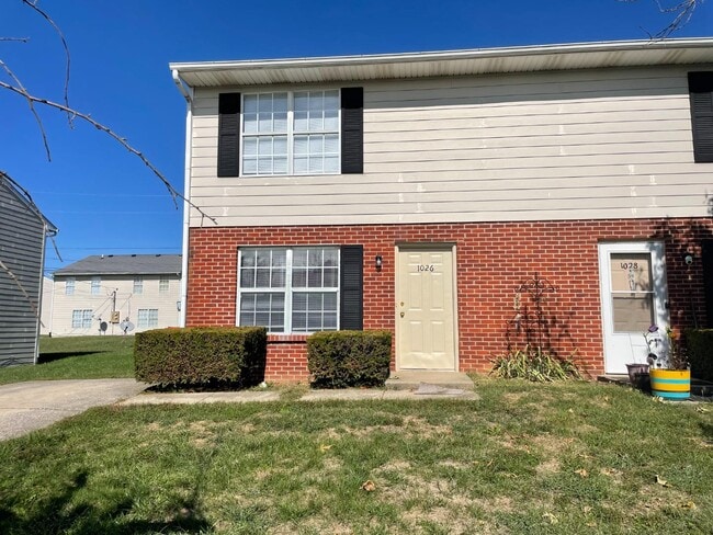 98 Andrea Dr