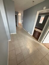 34 Bedford St, Unit A in Hartford, CT - Foto de edificio - Building Photo