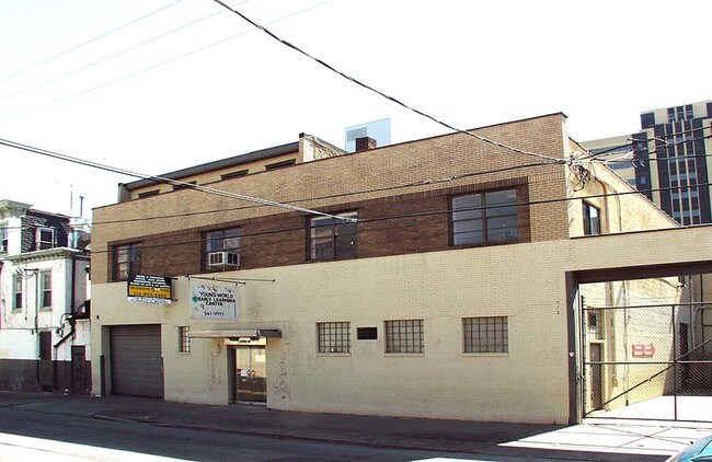 1508-1516 Brandywine St in Philadelphia, PA - Building Photo - Building Photo
