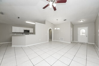 1505 Sunset View Cir in Apopka, FL - Building Photo - Building Photo