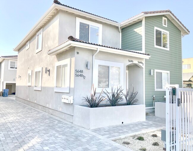 5646 Lexington Ave, Unit 5646