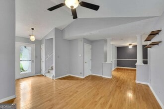 986 Franklin Ridge Ct in Sugar Hill, GA - Building Photo - Building Photo