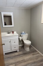 26 E Oakwood Wy in New Castle, PA - Building Photo - Building Photo