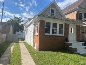 202 N Ogden St in Buffalo, NY - Building Photo - Building Photo