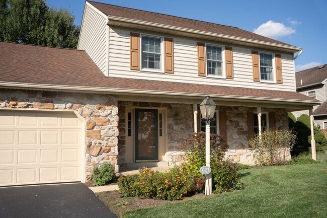 922 Pinetree Way in Lancaster, PA - Building Photo - Building Photo