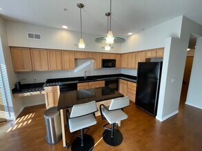 1053 W Century Dr, Unit 103 in Louisville, CO - Building Photo - Building Photo