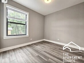 3941 N Janssen Ave in Chicago, IL - Building Photo - Building Photo