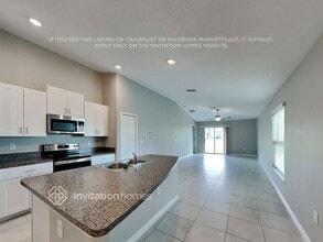 15527 Miller Creek Dr in Sun City Center, FL - Building Photo - Building Photo