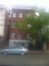 687 Summer Ave in Newark, NJ - Building Photo - Building Photo