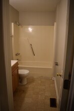 6 Sidbrook Ct in Durham, NC - Building Photo - Building Photo