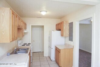 7545 Wilder Ave in Jacksonville, FL - Building Photo - Building Photo