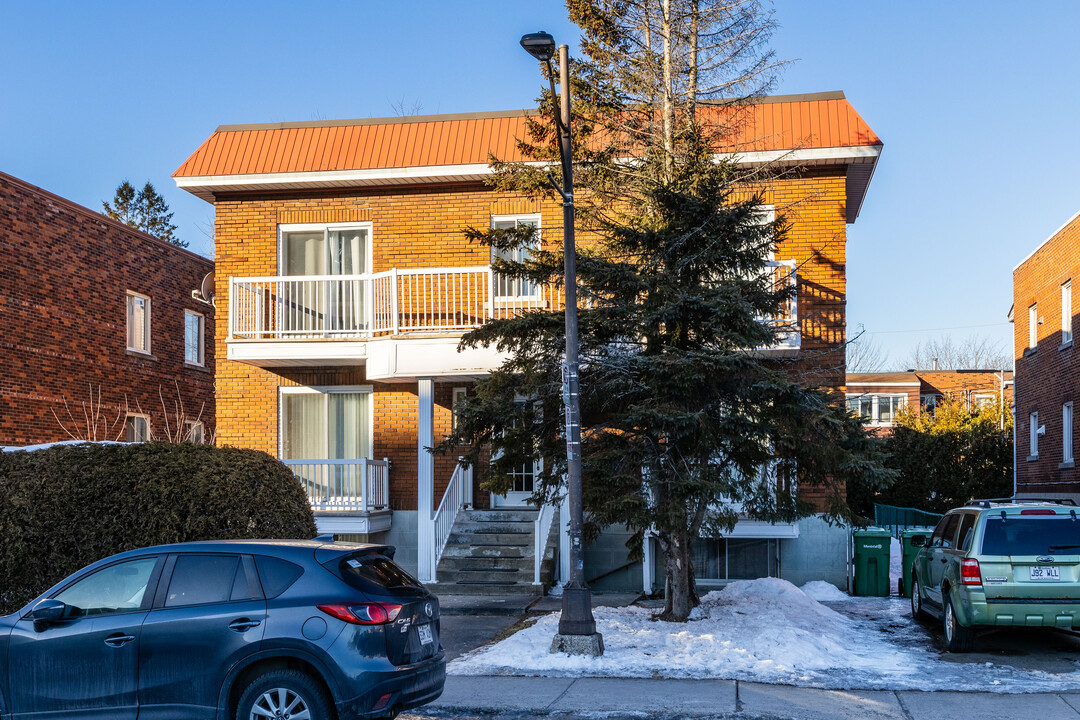 665 16E Av in Lachine, QC - Building Photo