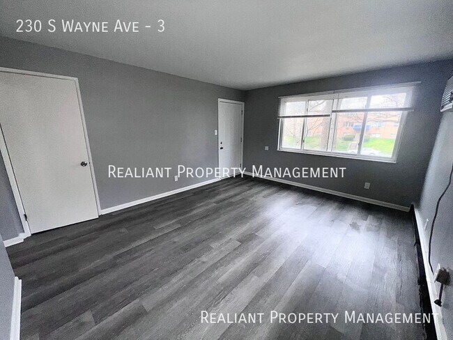 230 S Wayne Ave in Cincinnati, OH - Building Photo - Building Photo