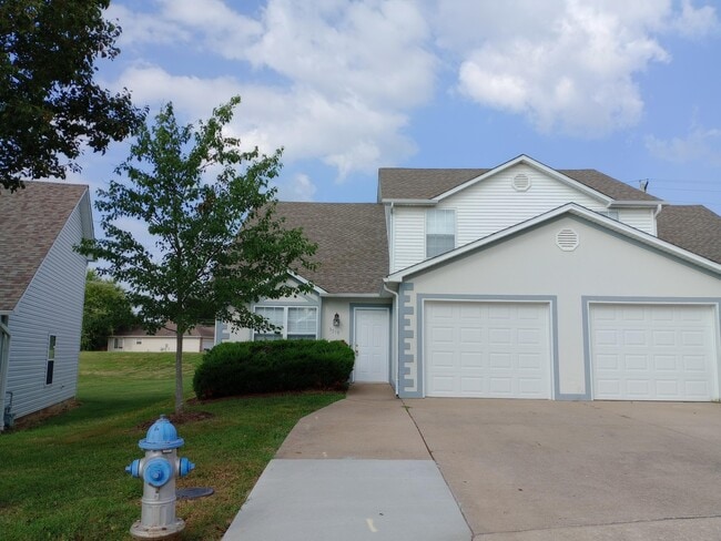 property at 3519 La Mesa Dr