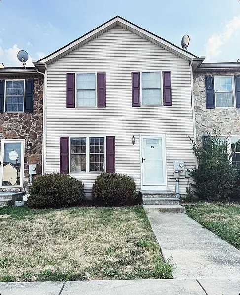 property at 15 Colossians Ct