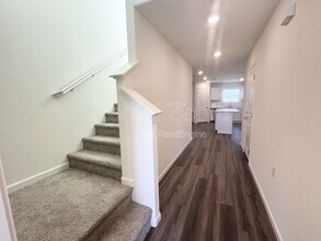 333 Halisan Ct in Merced, CA - Building Photo - Building Photo