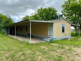 15 Rd Runner St in Donna, TX - Building Photo