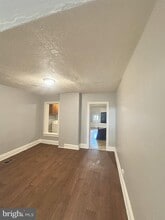 30 Asbury St in Trenton, NJ - Building Photo - Building Photo