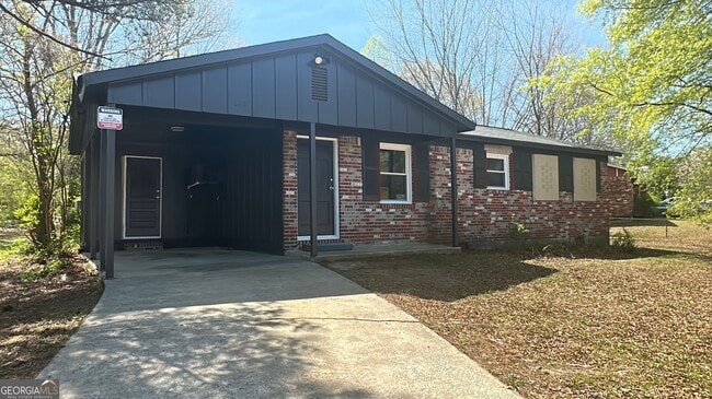 property at 6617 Morris Ct