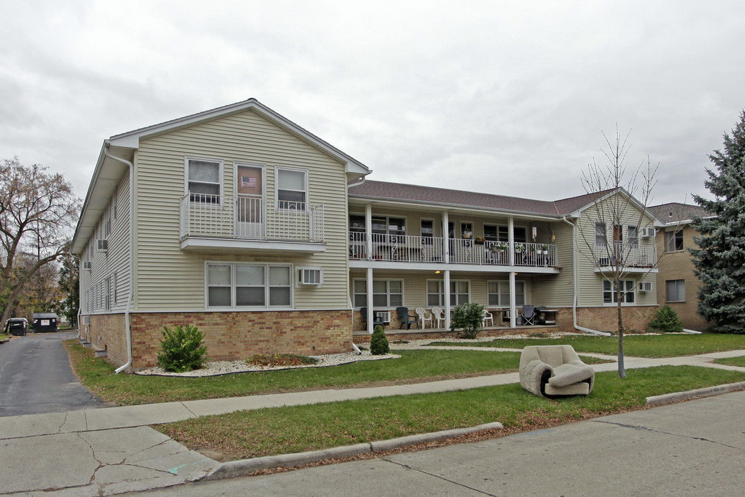 1132 Cherry St in Green Bay, WI - Building Photo