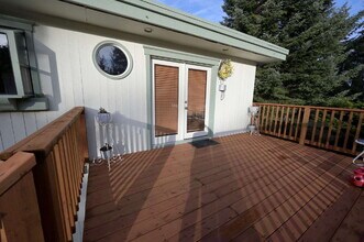 215 Amber Ln in Sequim, WA - Building Photo - Building Photo