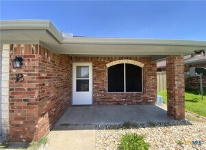 2002 Charleston Ct in Killeen, TX - Building Photo - Building Photo