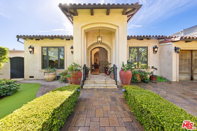 1148 Centinela Ave in Santa Monica, CA - Building Photo - Building Photo