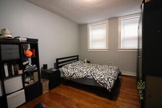 136 Pleasant St in Brookline, MA - Building Photo - Building Photo