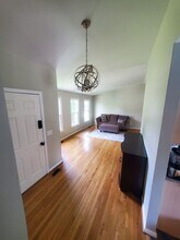 14409 Coachway Dr in Centreville, VA - Building Photo - Building Photo