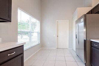 4537 Steel Dust Ln in Lutz, FL - Building Photo - Building Photo