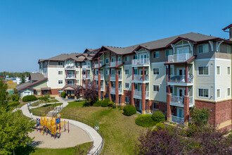 2425 69th Ave SE in Calgary, AB - Building Photo - Building Photo