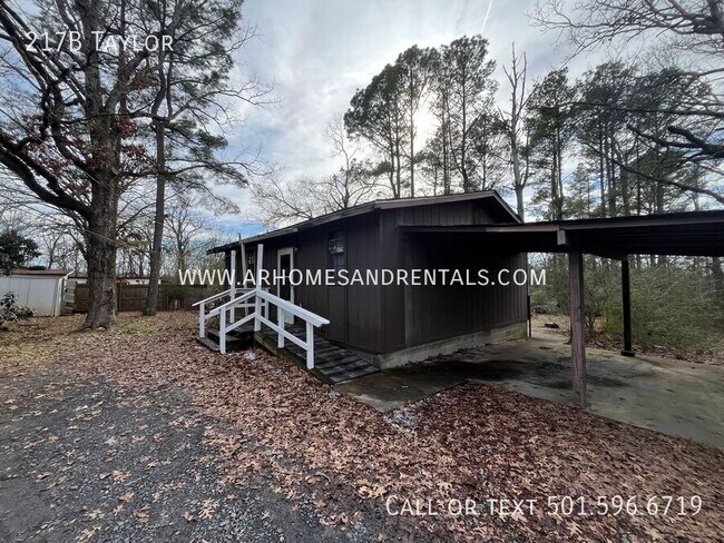 217 Taylor St in Jacksonville, AR - Building Photo - Building Photo