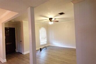 11115 BurningBush Ln in Houston, TX - Building Photo - Building Photo
