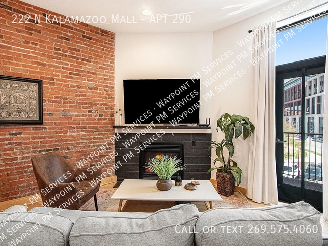 222 N Kalamazoo Mall in Kalamazoo, MI - Building Photo - Building Photo