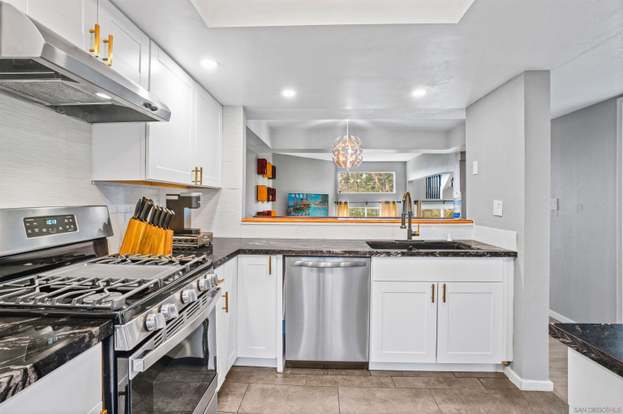 8832 Spring Canyon Dr, Unit 1 in Spring Valley, CA - Building Photo - Building Photo