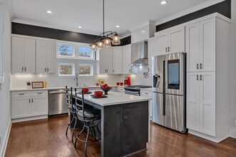 1807 14th Ave N in Nashville, TN - Building Photo - Building Photo