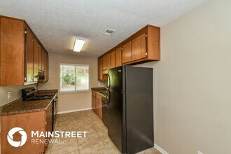 8152 Dunellen Ln in Jonesboro, GA - Building Photo - Building Photo