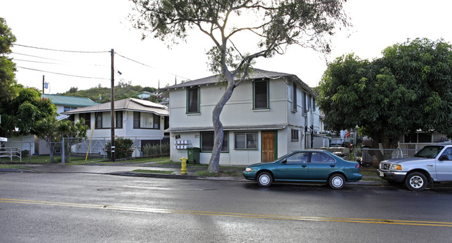 2007 Kalihi St in Honolulu, HI - Foto de edificio - Building Photo