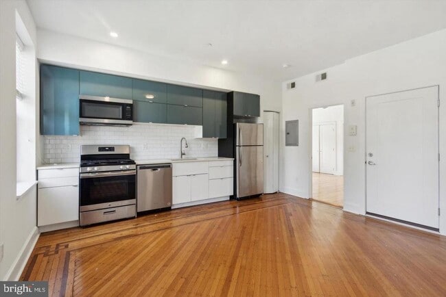 property at 4815 Chester Ave