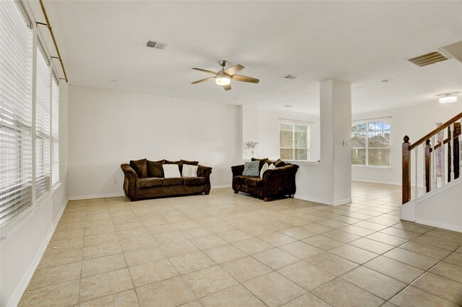 property at 2507 Willow Springs Ln