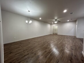2612 135th St in Lubbock, TX - Foto de edificio - Building Photo