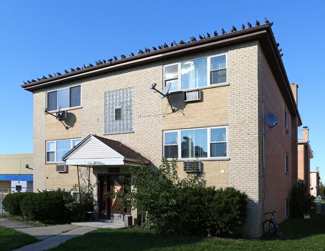 9614 Golf Ter in Des Plaines, IL - Building Photo - Building Photo