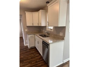 8390 Able St NE in Minneapolis, MN - Building Photo - Building Photo