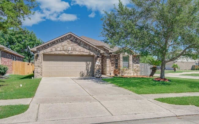property at 114 Paleos Flint Dr