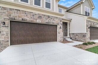 3343 Roseford Blvd in Ann Arbor, MI - Building Photo - Building Photo