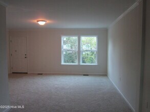 205 Bogue Inlet Dr in Emerald Isle, NC - Building Photo - Building Photo