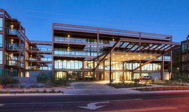 Domus in Phoenix, AZ - Building Photo - Building Photo