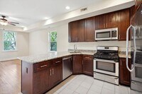 1733 N Gratz St photo'