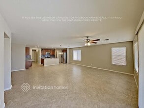 928 W Desert Canyon Dr in San Tan Valley, AZ - Foto de edificio - Building Photo