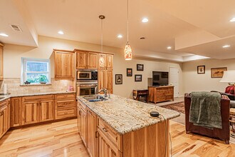 8812 S Forrest Dr in Littleton, CO - Building Photo - Building Photo
